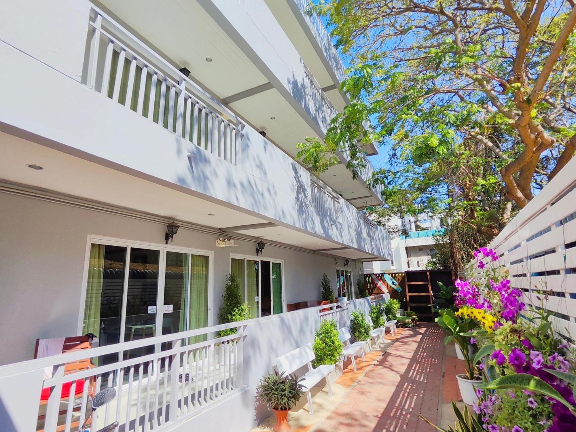 The Phen House Hotel Хуа Хин Екстериор снимка